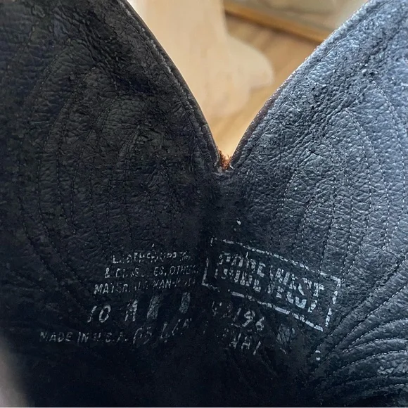 Vintage Leather Embroidered Western Cowboy Boots in Mahogany Brown - 10 - Picture 6 of 7